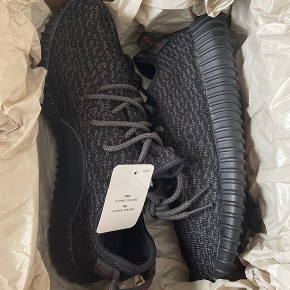 fake yeezy boost 350 pirate black